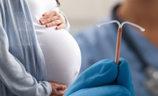 Tüplerini bağlatan kadın hamile kaldı Dünyanın başka yerlerinde ise bebekler ellerinde spiral ile doğuyor... ‘En güvenilir’ olduğu söylenen korunma yöntemleri neden korumuyor