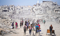 Gazze enkaz olsa da evim… Filistinliler toprağına dönüyor