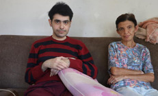 3 yıl sonra evden çıkan Barış Sağlık sorunumdan dolayı böyle değilim dedi ve itiraf etti | Annesi oğluyla ilgili hayalini açıkladı