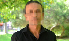 Komşusu haber verince DNA testi yaptırdı, 2 çocuğunun babası kuzeni çıktı | Yıllarca kendi evimde dostane hayat yaşamışlar