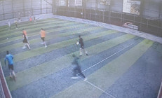 Edremitte dehşet anlarıyla ilgili yeni görüntüler ortaya çıktı Halı sahada maç yapan gençlerin yanında havaya ateş açmış