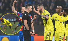 Viktoria Plzen-Fenerbahçe maçında şok karar 90 7de VAR inceledi, penaltı verilmedi