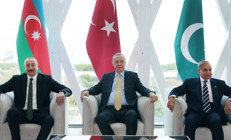 Cumhurbaşkanı Erdoğan, Aliyev ve Şerif ile görüştü