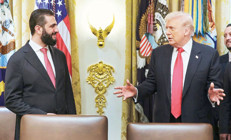Beyaz Saray’da bir ilk Suriye Devlet Başkanı Şara Trump ile görüştü