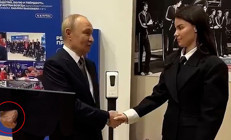 Fotoğrafı sosyal medyada paylaşıldı... Putinin sağlığı tartışma konusu oldu: Kremlinden yanıt gecikmedi