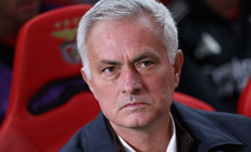 Mourinhodan Benficayı şoke eden talepler Sil baştan dedi