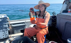 Efsane mankenin yeni mesleği: O şimdi balıkçı oldu