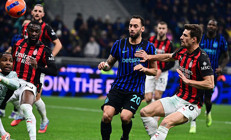 Serie Ada Milano derbisini Milan, tek golle kazandı Hakan Çalhanoğlu...