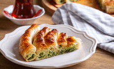 Ispanaklı el açması börek tarifi