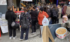 Müşteri çekebilmek ilginç bir yöntem buldu: Her gün 20 kilo dağıtıyor Bu işin bize aylık maliyeti yaklaşık 90 bin TL