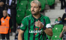 Caner Erkinden bir kırmızı kart daha: Bu sezon 3. kez...