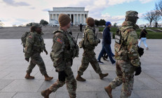 Pentagon harekete geçti: Washingtonda tüm Ulusal Muhafızlar silahlandırıldı