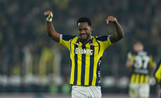 UEFAdan Jhon Durana ceza