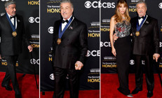 Tek hareketiyle bir orduyu bile yok ediyordu... Aksiyon efsanesi eline bastonu aldı