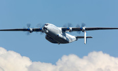 Rus An-22 askeri kargo uçağı düştü