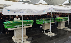 Anne ve iki çocuğu yan yana son yolculuğuna uğurlandı