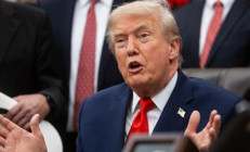 Trump yeni Epstein fotoğraflarını değerlendirdi: Onun hakkında hiçbir şey bilmiyorum