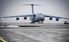 ABDde flaş iddia C-17ler havalandı: Venezuela için mühimmat sevk edildi