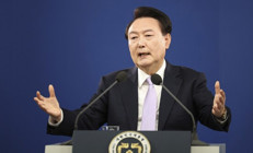 Güney Korenin eski lideri Yoona 10 yıl hapis istemi