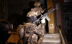 Yalovada DEAŞ operasyonu Polise ateş açıldı: 7 polis yaralı