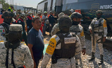 Meksikada yolcu treni raydan çıktı: Çok sayıda ölü ve yaralı var