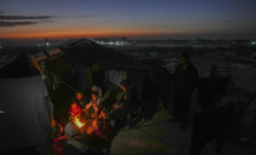 Gazzede 25 kişi soğuk hava nedeniyle yaşamını yitirdi