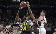 Basketbolda dev maç: Beşiktaş - Fenerbahçe