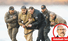 Maduro’yu kim sattı