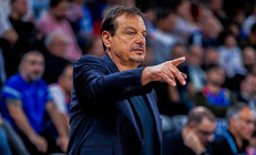 Ergin Atamandan ırkçı sözlere tepki Yunanistandan ayrılmam gerektiğini söylediler