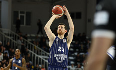 Anadolu Efes Baskonia ile karşılaşacak