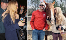 Parti benim neyime, bırakın huzurlu yuvama gideyim... Ünlü oyuncu yaka paça köpeklerinin ve atlarının yanına koştu