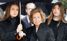 Deniz Gözlü nün acı günü: Bütün aile cenaze töreninde buluştu