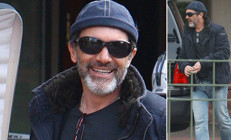 Parasızlıktan arkadaşlarının kanepesinde uyurdu... Şimdi kıtalara yayılan şöhreti ve serveti var: Peçeteye karaladığı telefon numaraları kaderini yeniden yazdı