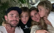 Mutlu yuvası dağılmak üzere… Soluğu arkadaşının yanında aldı: Bana bir akıl ver karım elden gidiyor