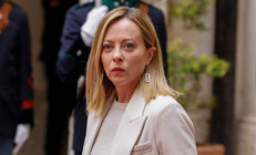 Meloniden Grönland geriliminin düşürülmesi çağrısı