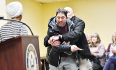 Trump’ın hedefindeydi: Ilhan Omar’a şırıngalı saldırı