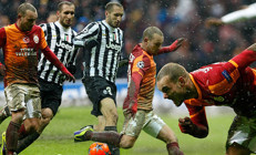 Galatasaray-Juventus eşleşmeleri olaylı geçiyor