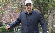 Yakışıklı deseniz değil... Hatta fazla kilosu bile var... Dokuz yaşında annesiz kalan o çocuk sinemanın yıldızı oldu... Karizması perdeden taşıyor