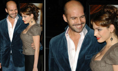 Kıyafetlerine bile kontrolcü sevgilisi karar vermiş: Öyle bir giyin ki ince belin ve göğüslerin ön plana çıksın