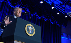 Trump: İrana uçaklarımızı gösterdik Avrupa kendi kendini imha ediyor