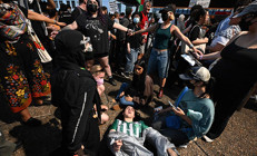 Avustralyada İsrail Cumhurbaşkanı Herzoga protesto