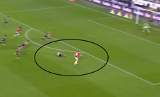 Fenerbahçe-Gençlerbirliği maçında Oğulcan Ülgünden Fair-Play örneği