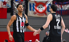 TBF ve Beşiktaştan Yunanistandaki ırkçı pankarta kınama Açık bir nefret söylemidir