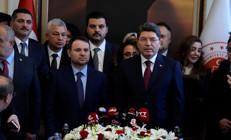 Adalet Bakanlığında devir teslim töreni: Bakan Gürlek görevi teslim aldı