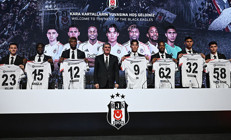 Beşiktaşın yeni transferleri imza töreninde konuştu: Gelişim zor oldu ama...
