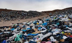 Satılmayan giysiler çöpe atılamayacak