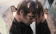 Aşk çocuğu ünlü şarkıcıya pahalıya patladı: Madem evlenmedik, kızım için daha çok para ver