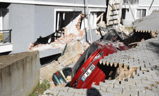 İzmir’de toprak kayması: İstinat duvarı çöktü, 2 bina ve 7 araç zarar gördü 151 kişi tahliye edildi