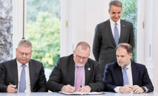 Miçotakis’in yüzünü güldüren anlaşma Chevron komşuda doğal gaz arayacak