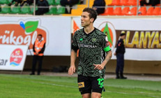 Galatasaray maçı öncesi Konyasporda kadro dışı kararı Kaptanlığı alındı